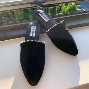 Steve Madden trace studded suede mule